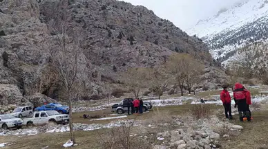 Aladağlar’da Kar Kütlesi Altında Kalan Dağcı Hayatını Kaybetti