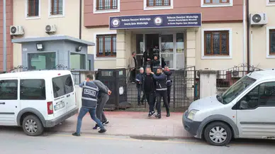 Aracının Önünde Bıçaklanarak Öldürülmüştü: Tutuklananların Sayısı 2’ye Yükseldi