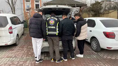 Başakşehir’de Ön Kaldırarak Trafiği Tehlikeye Düşüren Motosiklet Şoförlerine Ceza Yağdı
