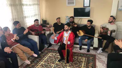 Engelli Nurcan’a Meddahlı Doğum Günü Sürprizi