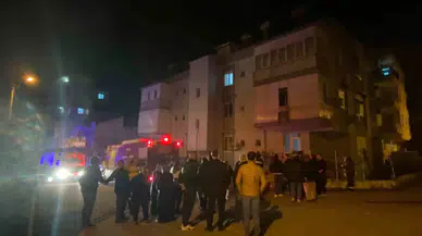 Konutta Çıkan Yangında Mahsur Kalan Çocukları Apartman Sakinleri Kurtardı
