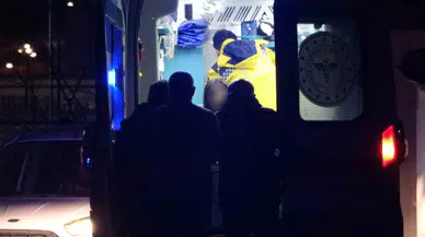 Müdafaa Altındaki Çocuklar Birbirlerine Girdi: 5 Yaralı