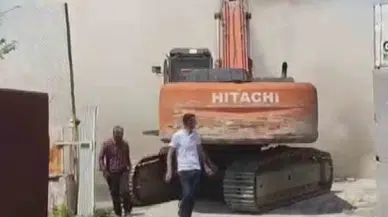 5 Katlı Okulun Yıkımı Esnasında Yaşanan Panik Kamerada