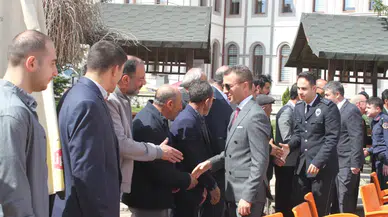 Alaca'da Protokol Üyeleri Bayramlaştı