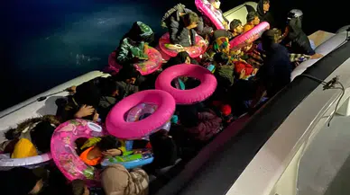 Ayvalık Açıklarında 42 Sistemsiz Göçmen Yakalandı