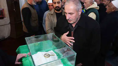 Elazığ’da Sakal-I Şerif’i Görmek İçin Sıraya Girdiler