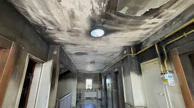 Eşi Boşanmak İsteyince Meskeni Ateşe Verdi