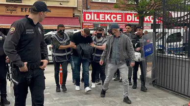 Kelime-İ Tevhid Yazılı Bayrakla Yürüyen Şahsa Müdahale Eden Şüphelinin Tabiri Ortaya Çıktı