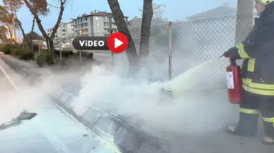 Aydınlatma Direği Yandı