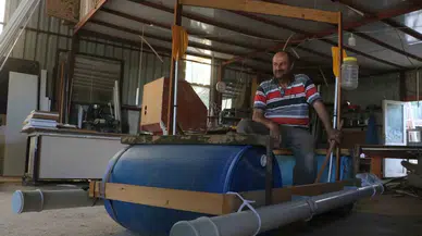 Mobilya Ustası Atık Gereçlerden Yaptığı Salı Asi Nehri’yle Buluşturdu
