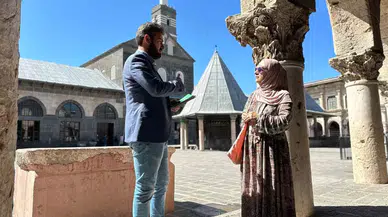 Ukrayna’dan Çeşit Rehberi Olarak Geldiği Diyarbakır’da Müslüman Oldu