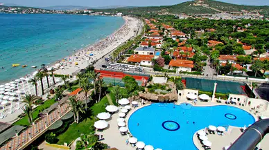 Ünlü Tatil Merkezi Çeşme’de Oteller Bayrama Yüzde 100 Dolulukla Giriyor