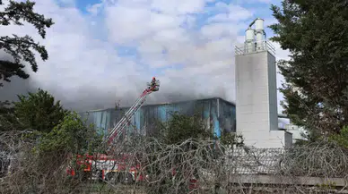 Yatılım Gereci Üreten Fabrikada Yangın