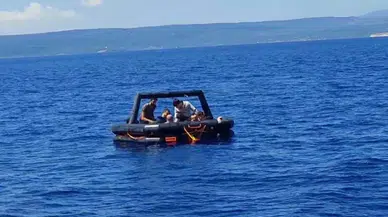 Balıkesir Açıklarında Yunanistan Ögeleri Tarafından Geri İtilen 7’si Çocuk, 21 Sistemsiz Göçmen Kurtarıldı