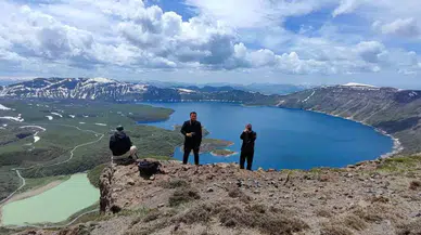 Dünyanın İkinci Büyük Krateri Olan Nemrut, Doruktan Görüntülendi