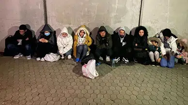 Edirne’de 21 Kaçak Göçmen ve 2 Organizatör Yakalandı