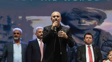 Haluk Levent Gazze’deki Soykırıma Dikkat Çekti