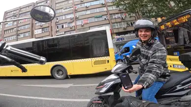İstanbul’da Trafikte Kahkahaya Boğan Kaza: Motosikletine Çarpan Kişi Annesi Çıktı