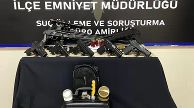 İzmir’de Zehir Tacirlerine Şafak Operasyonu