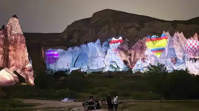 Kapadokya’nın Tarihi Peribacalarına Yansıtıldı