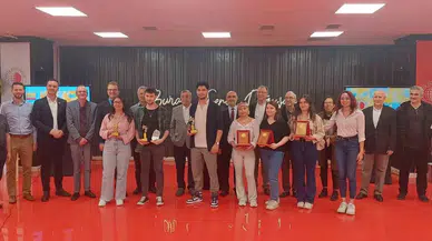 Üniversite-Sanayi İş Birliğinde Emek Veren Öğrencilerin Projeleri Ödüllendirildi