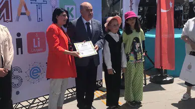 Atık Tasarım Yarışmasında Birinci Oldular