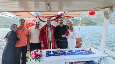 Çorum’da Başkan, Teknede Nikah Kıydı