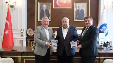 Erkoç’tan Aşkına Kitap Hediyesi