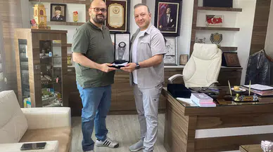 İki Eczacıya Teşekkür