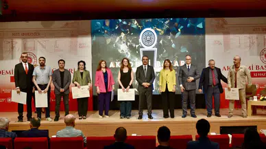 Sağlık Meslek Yüksek Okuluna ödül