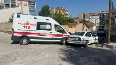 Ambulansın Karıştığı Kazada 2 Sıhhat Vazifelisi Yaralandı