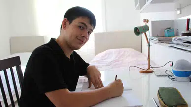 Covid-19’dan Vefat Eden Sıhhat Çalışanın Lgs Birincisi Evladı, Tıp Okuyarak İnsanlara Şifa Dağıtmak İstiyor