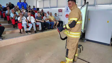 İzmir İtfaiyesi Yılan Yakalama Eğitimi Aldı