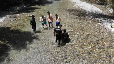 Kavurucu Sıcakta Buz Üzere Kanyonda Ferahlatan Tıraş
