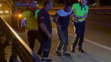 Köprüde İntihara Kalkışan Şahsı Devriye Gezen Polisler İkna Etti