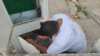 Oyun Makinelerinin Kilitlerini Kırıp Paraları Çaldılar