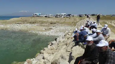 Van Gölü’nde Kaybolan Şahıs Rov ve Sonar Aygıtları ile Aranıyor