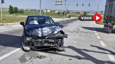 Çorum’da Kırmızı Işık İhlali Kaza Getirdi, Kaza Anı Kamerada