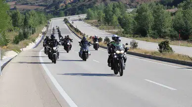 340 Kilometrelik İstiklal Yolu’ndaki Motosiklet Sürüşü İkinci Gününde Devam Ediyor