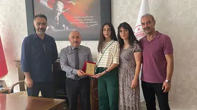 Başarılı Öğrenciler Ödüllendirildi