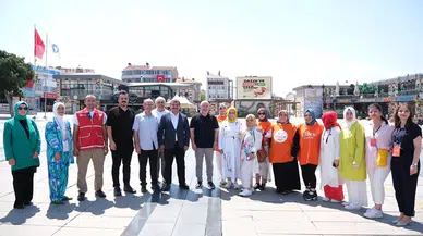 Gazze'ye Destek İçin Hayır Çarşısı Açıldı