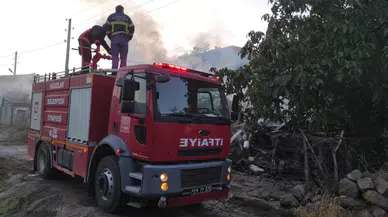 Müstakil Evde Yangın Çıktı, Küle Döndü
