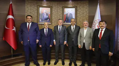Spor Yatırımlarını Bakanla Konuştular