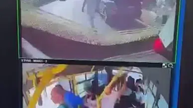 Adana’da Dolmuş Sürücüsü Trafikte Darp Edildi
