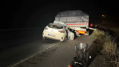 Amasya’da Araba Tıra Arttan Çarptı: ABD’li Aileden 2’si Ağır 5 Kişi Yaralandı