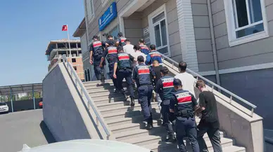 Bakanın İsmiyle Toplumsal Medyada Dolandırıcılık: 4 Vilayette Operasyonda 7 Gözaltı