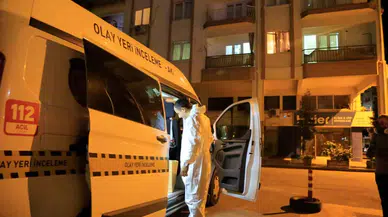 Binayı Saran Ağır Koku İhbarına Gelen Polis Takımları Daire Sahibinin Cansız Vücudu ile Karşılaştı