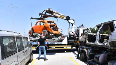 Bir Vakitlerin En Düzgünleri Artık Hurda Merkezinde