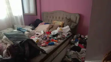 Koku Nedeniyle Ceset Var Sandılar “Çöp Ev” Çıktı
