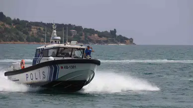 Polis Botu Van Gölü’nde Kaçak Avlanmaya Müsaade Vermiyor